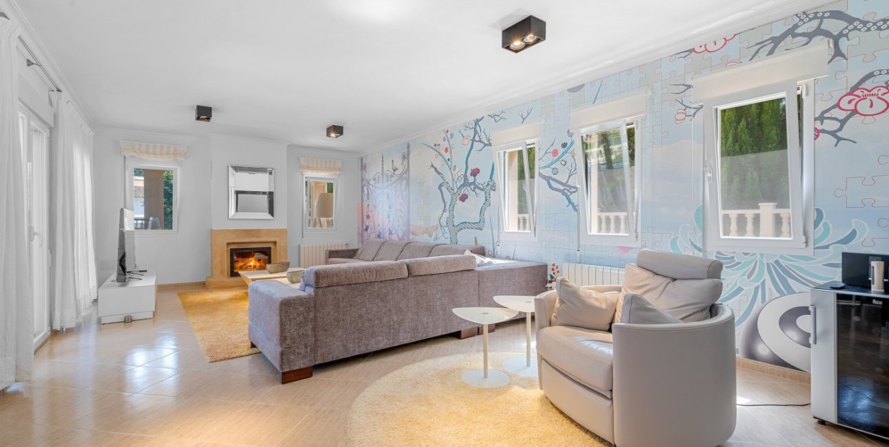 Resale - Villa -
Benissa - Carrio