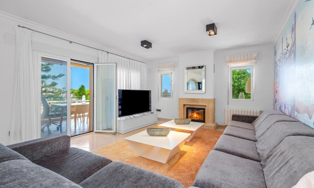 Resale - Villa -
Benissa - Carrio