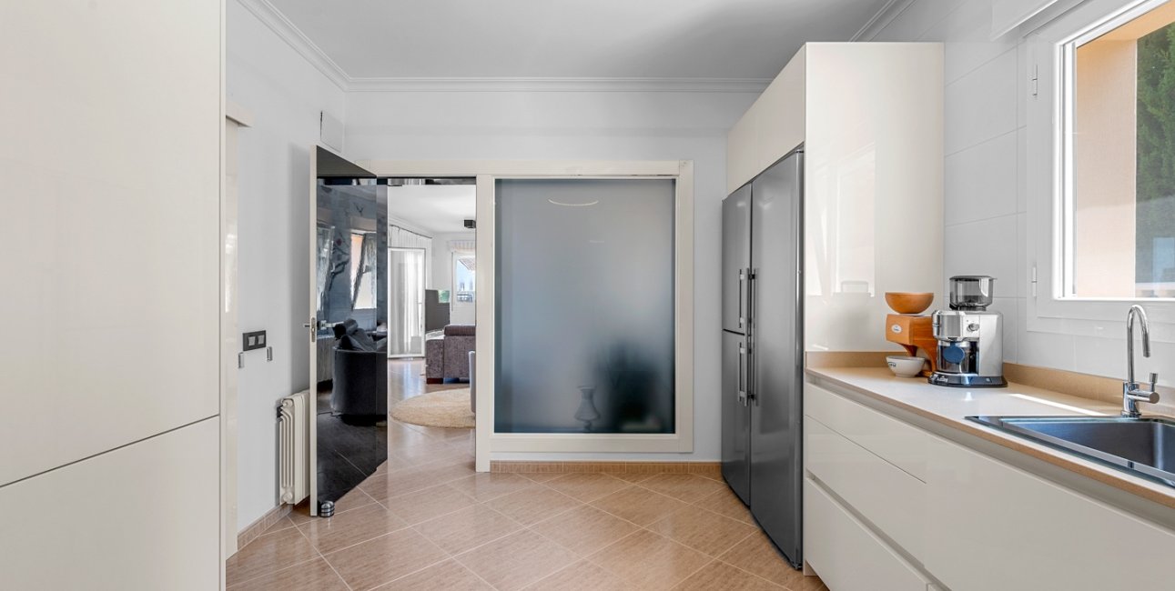 Resale - Villa -
Benissa - Carrio