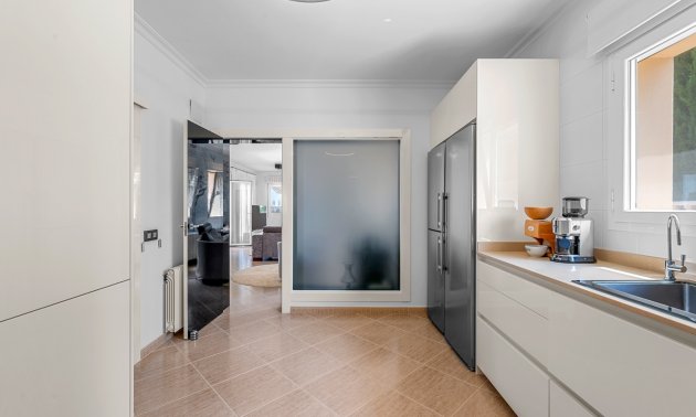 Resale - Villa -
Benissa - Carrio