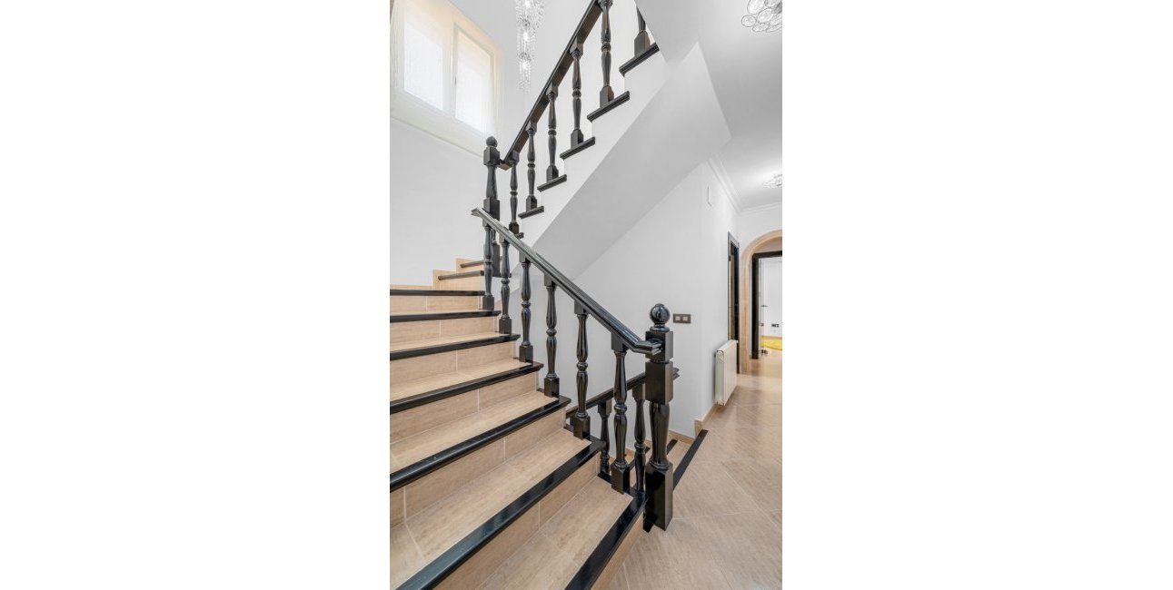 Resale - Villa -
Benissa - Carrio