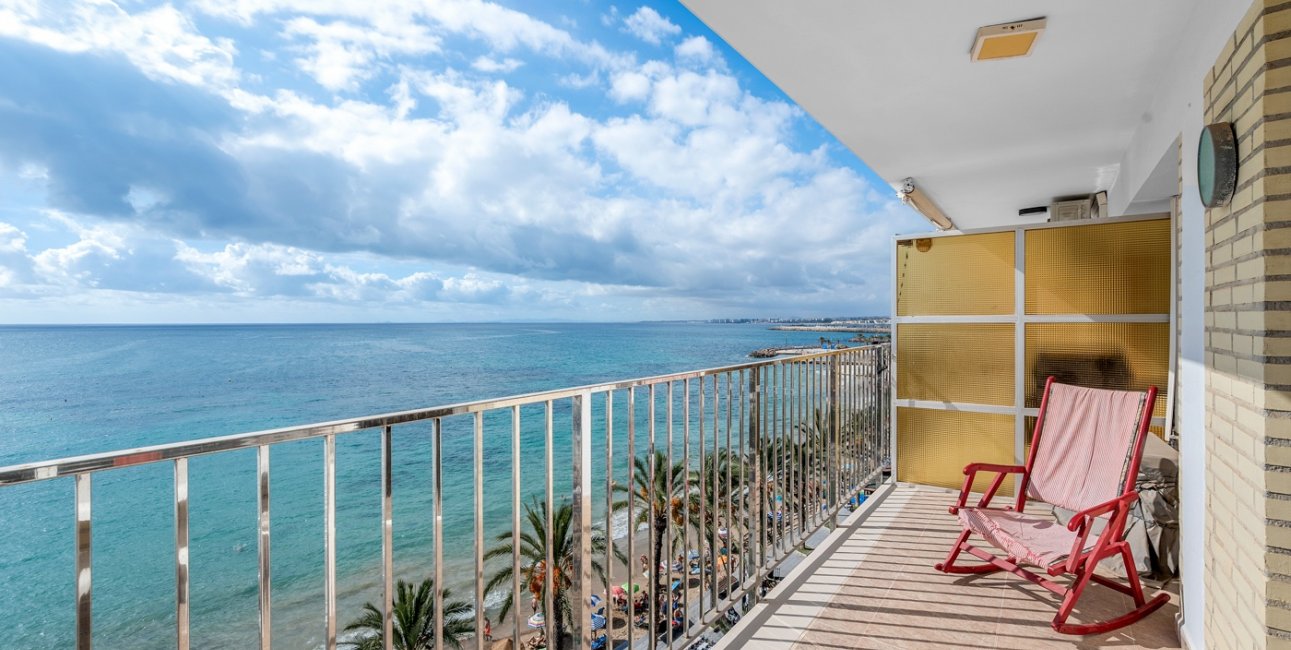 Resale - Apartment / flat -
Torrevieja - Playa Del Cura