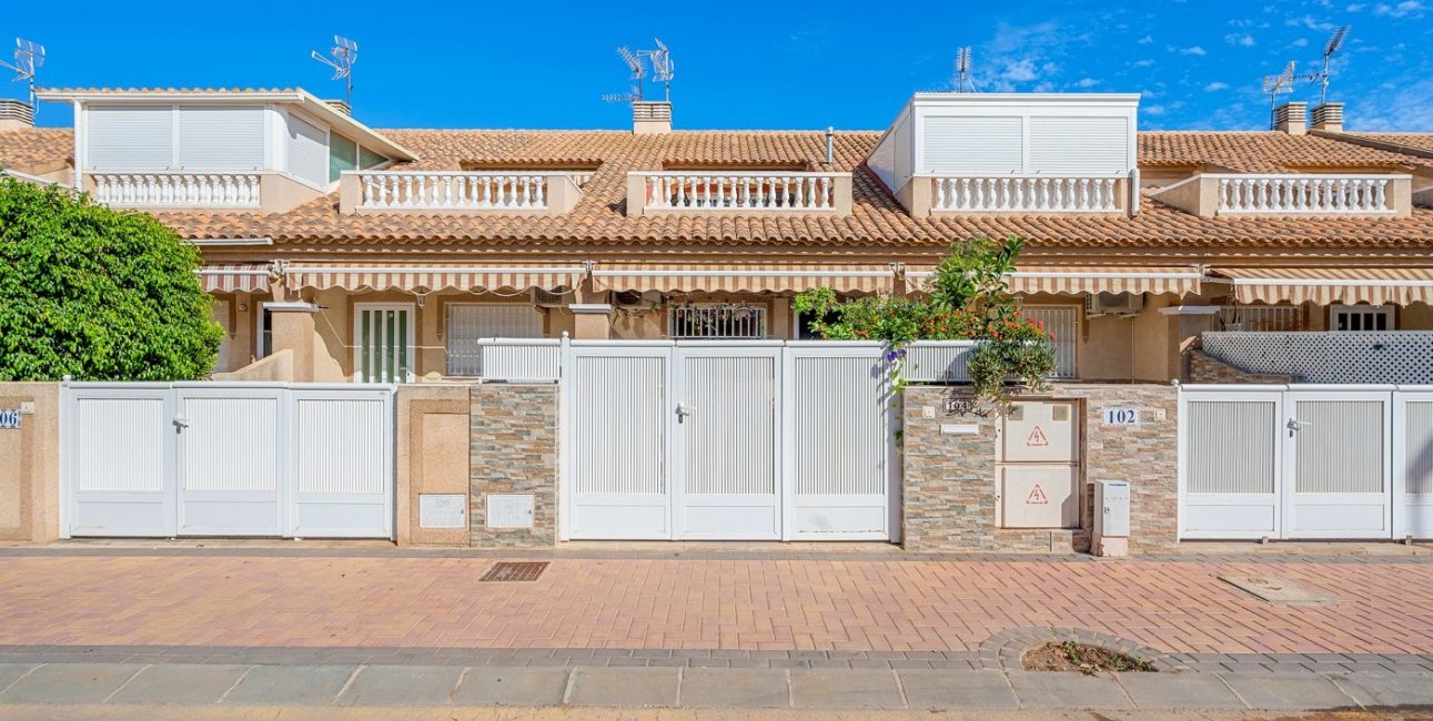 Resale - Townhouse -
Los Alcázares - Los Alcazares - Town