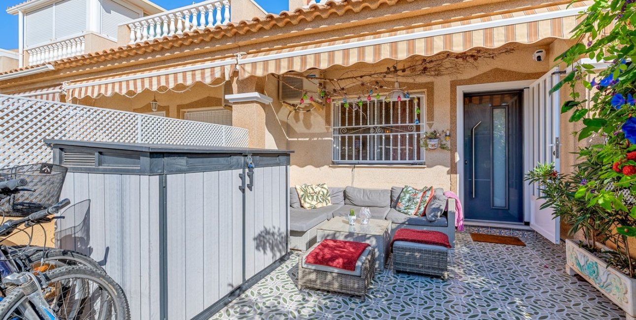 Resale - Townhouse -
Los Alcázares - Los Alcazares - Town