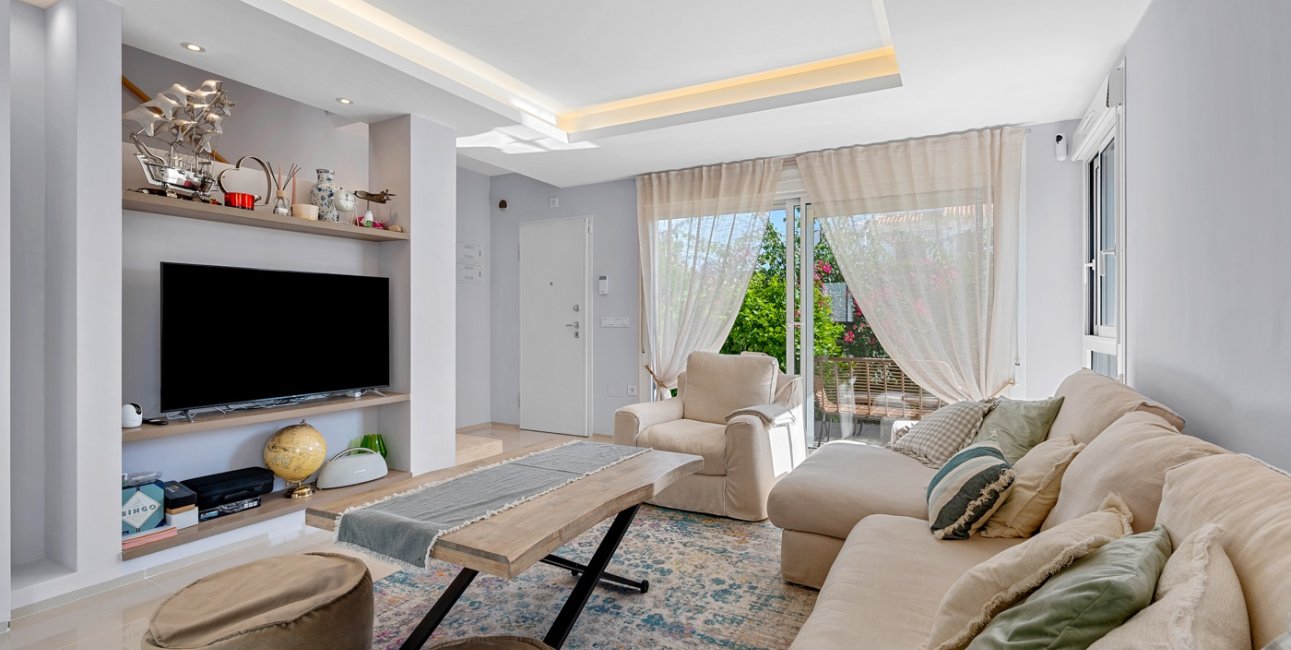 Rynek wtórny - Dom Szeregowy -
Ciudad Quesada - Doña Pepa