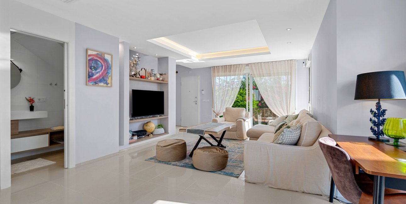 Rynek wtórny - Dom Szeregowy -
Ciudad Quesada - Doña Pepa