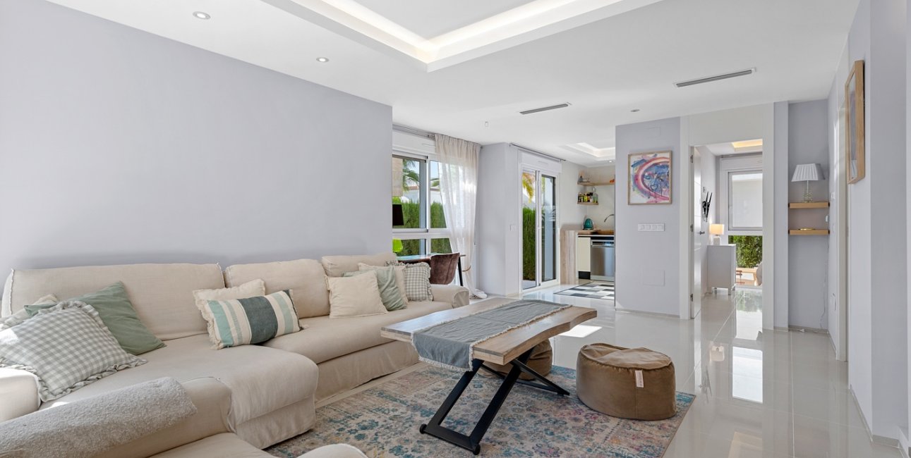 Rynek wtórny - Dom Szeregowy -
Ciudad Quesada - Doña Pepa