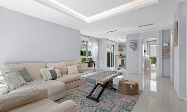 Rynek wtórny - Dom Szeregowy -
Ciudad Quesada - Doña Pepa