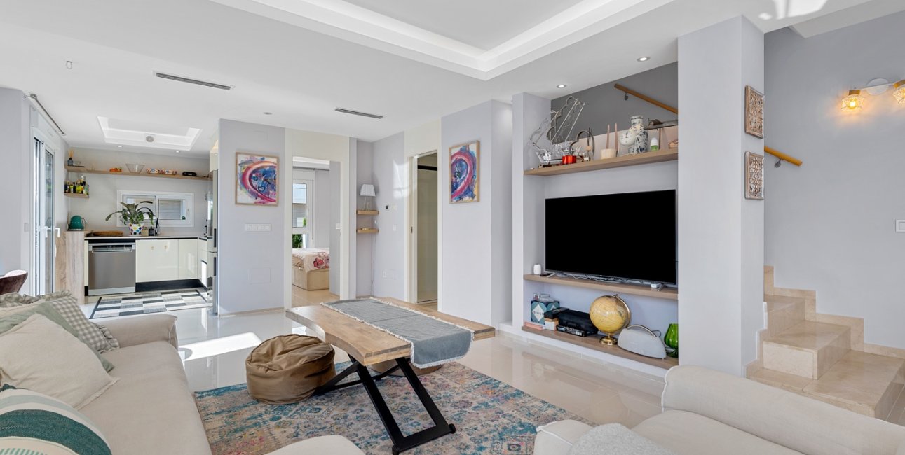 Rynek wtórny - Dom Szeregowy -
Ciudad Quesada - Doña Pepa