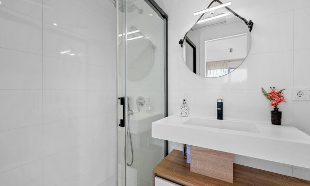 Rynek wtórny - Dom Szeregowy -
Ciudad Quesada - Doña Pepa