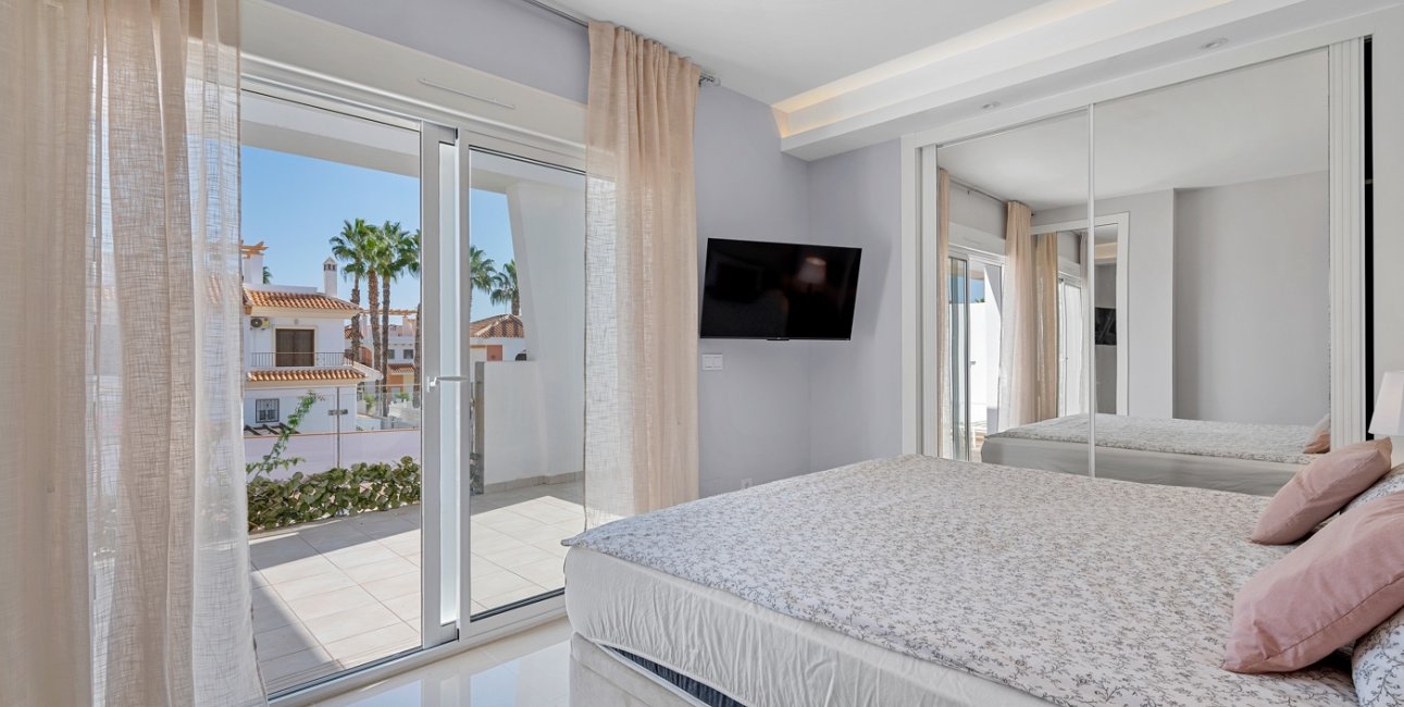 Rynek wtórny - Dom Szeregowy -
Ciudad Quesada - Doña Pepa