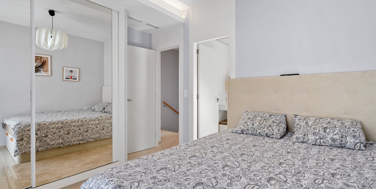 Rynek wtórny - Dom Szeregowy -
Ciudad Quesada - Doña Pepa