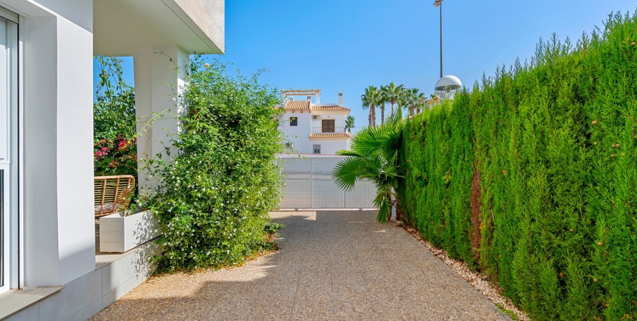 Rynek wtórny - Dom Szeregowy -
Ciudad Quesada - Doña Pepa