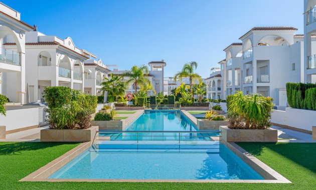 Rynek wtórny - Dom Szeregowy -
Ciudad Quesada - Doña Pepa