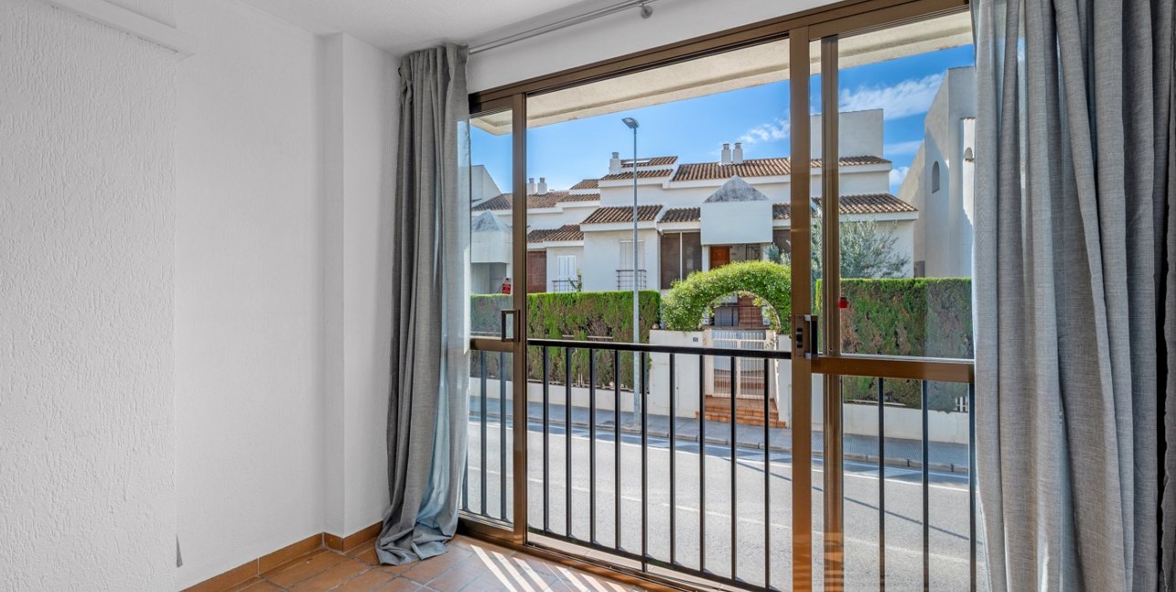 Reventa - Apartamento / piso -
Altea - Altea - Town