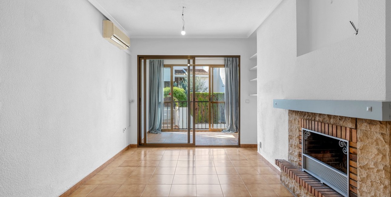 Reventa - Apartamento / piso -
Altea - Altea - Town