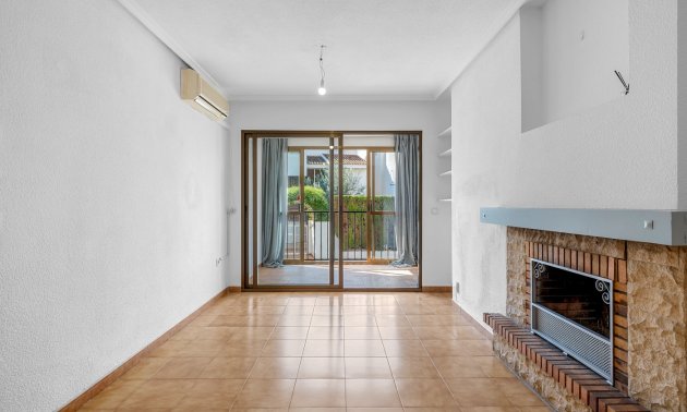 Reventa - Apartamento / piso -
Altea - Altea - Town