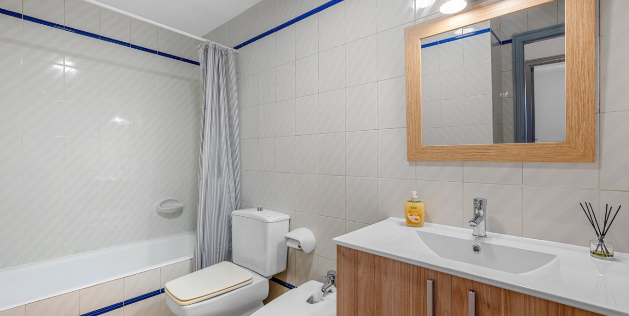 Reventa - Apartamento / piso -
Altea - Altea - Town