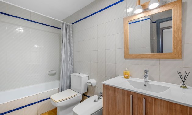 Reventa - Apartamento / piso -
Altea - Altea - Town