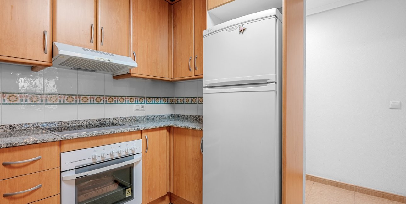 Resale - Apartment / flat -
Torrevieja - Torrevieja - Centre