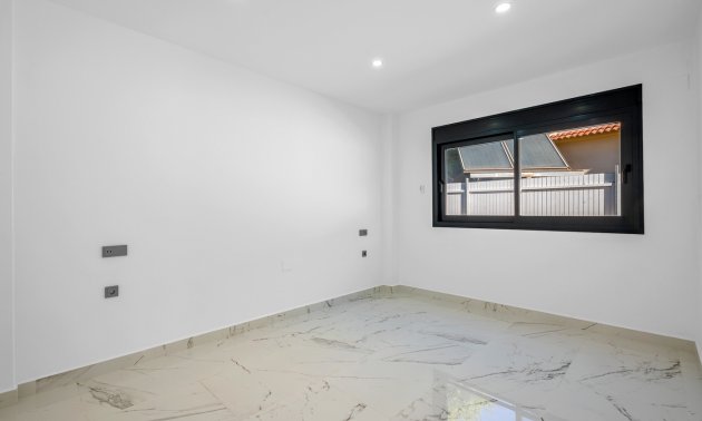 Rynek wtórny - Willa -
Orihuela Costa - Dehesa de Campoamor