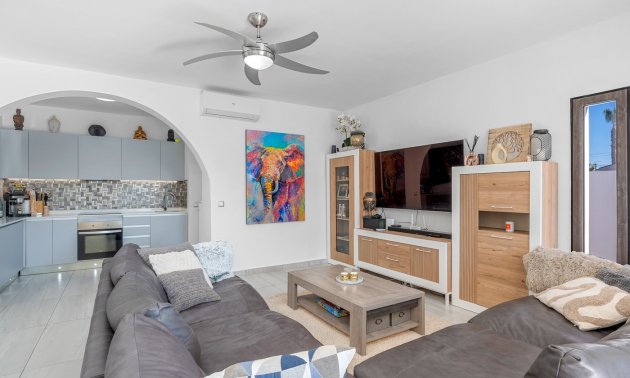 Resale - Villa -
Ciudad Quesada - Ciudad Quesada - Town