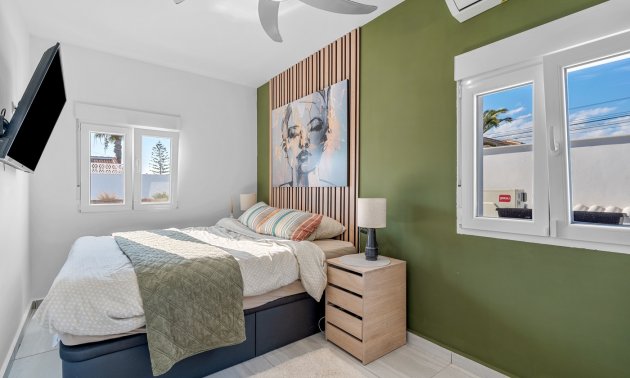 Resale - Villa -
Ciudad Quesada - Ciudad Quesada - Town