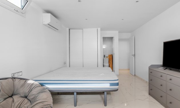 Resale - Villa -
Ciudad Quesada - Ciudad Quesada - Town