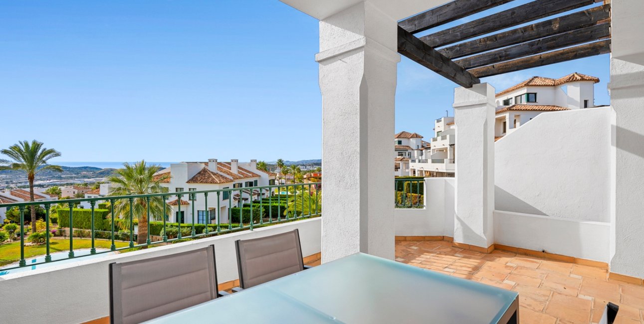 Resale - Apartment / flat -
Finestrat - Sierra Cortina