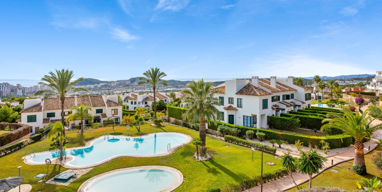 Resale - Apartment / flat -
Finestrat - Sierra Cortina