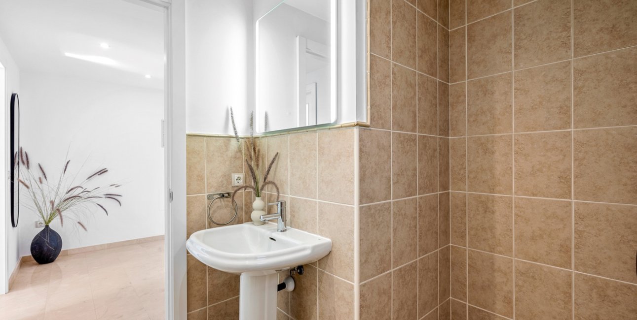 Resale - Apartment / flat -
Finestrat - Sierra Cortina