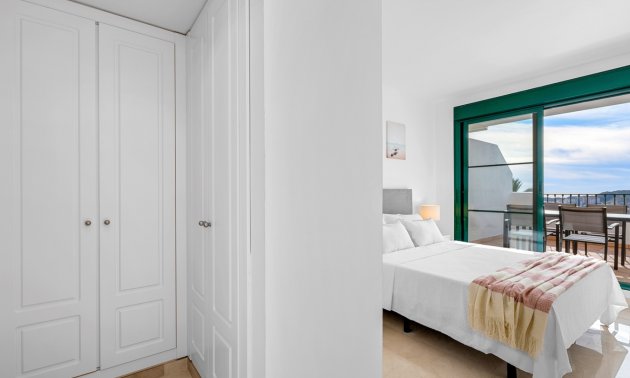 Resale - Apartment / flat -
Finestrat - Sierra Cortina