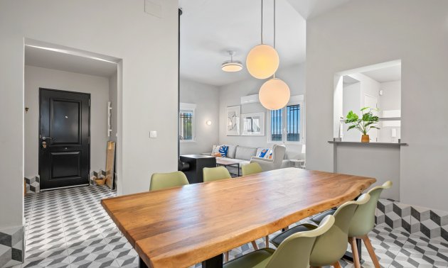 Resale - Country House -
Elche - Elche - Country