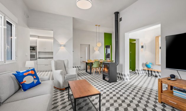 Resale - Country House -
Elche - Elche - Country