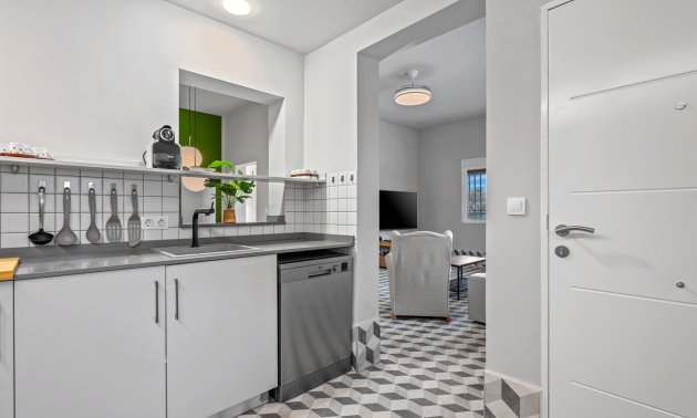 Resale - Country House -
Elche - Elche - Country