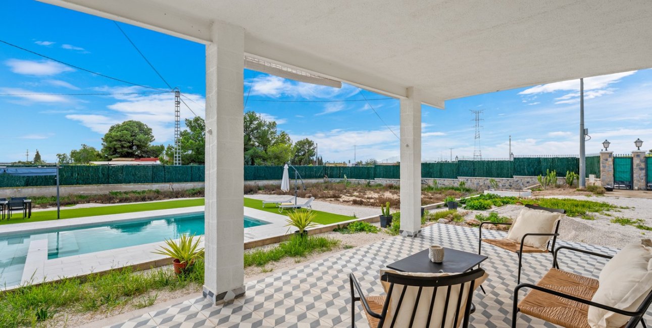 Resale - Country House -
Elche - Elche - Country