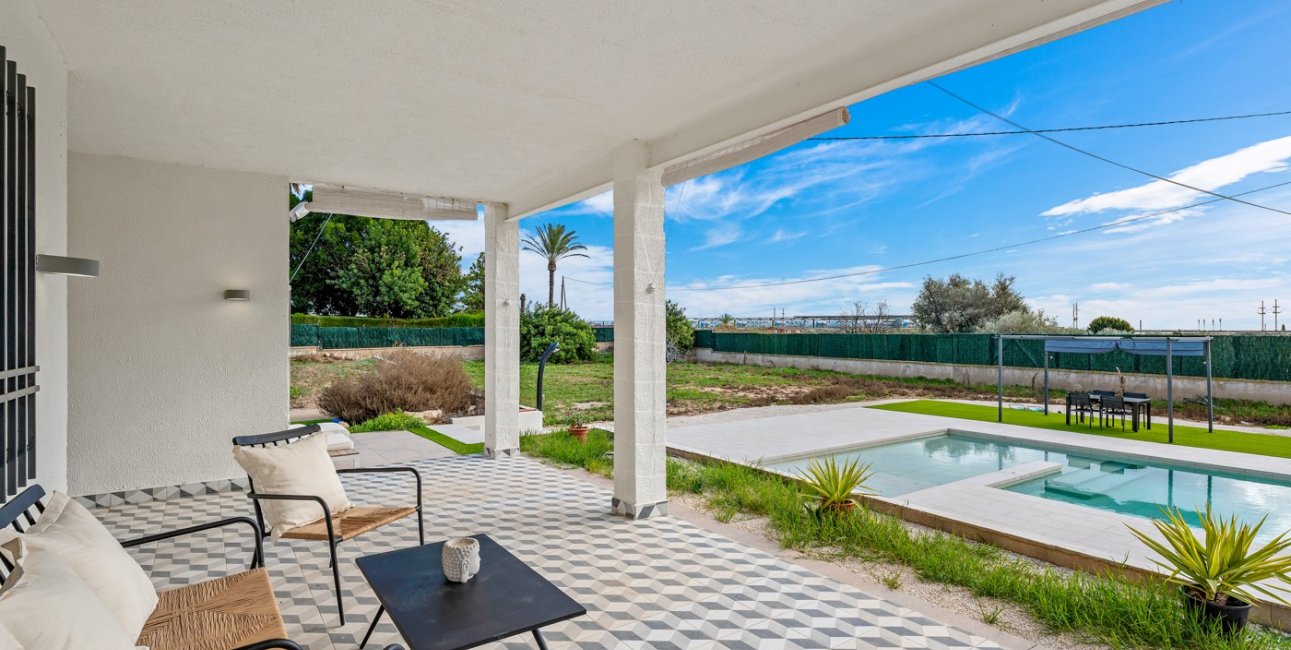 Resale - Country House -
Elche - Elche - Country