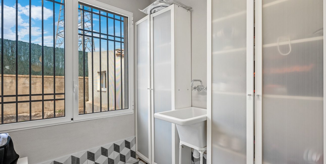 Resale - Country House -
Elche - Elche - Country