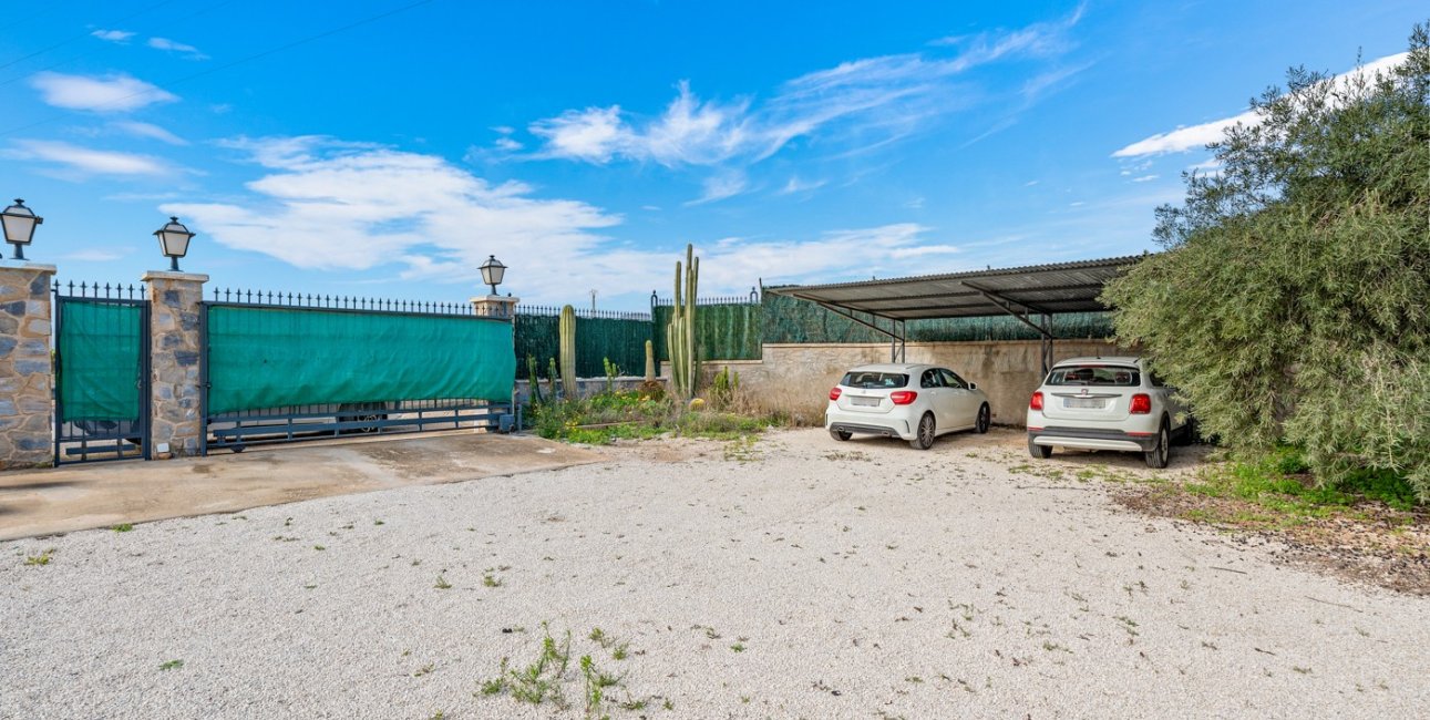 Resale - Country House -
Elche - Elche - Country