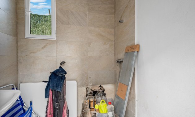 Resale - Country House -
Elche - Elche - Country