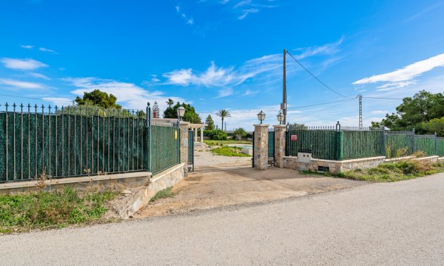 Resale - Country House -
Elche - Elche - Country