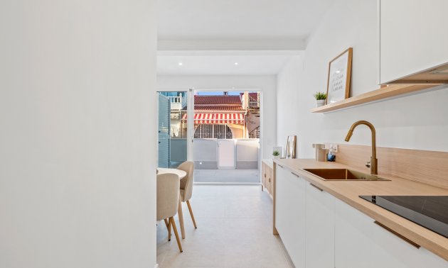 Resale - Bungalow -
Torrevieja - El Chaparral