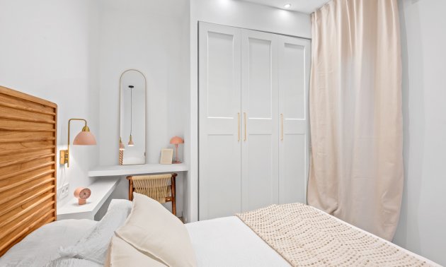 Resale - Bungalow -
Torrevieja - El Chaparral