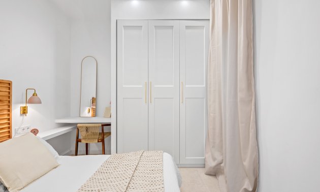 Resale - Bungalow -
Torrevieja - El Chaparral