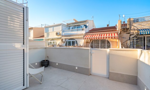 Resale - Bungalow -
Torrevieja - El Chaparral