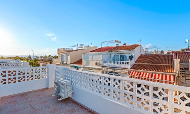 Resale - Bungalow -
Torrevieja - El Chaparral