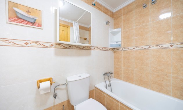 Reventa - Adosado -
Ciudad Quesada - Doña Pepa