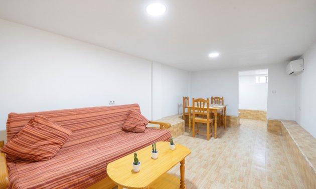 Reventa - Adosado -
Ciudad Quesada - Doña Pepa