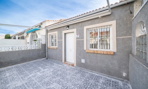 Reventa - Bungalow -
Torrevieja - El Chaparral