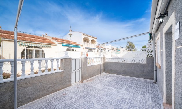 Reventa - Bungalow -
Torrevieja - El Chaparral